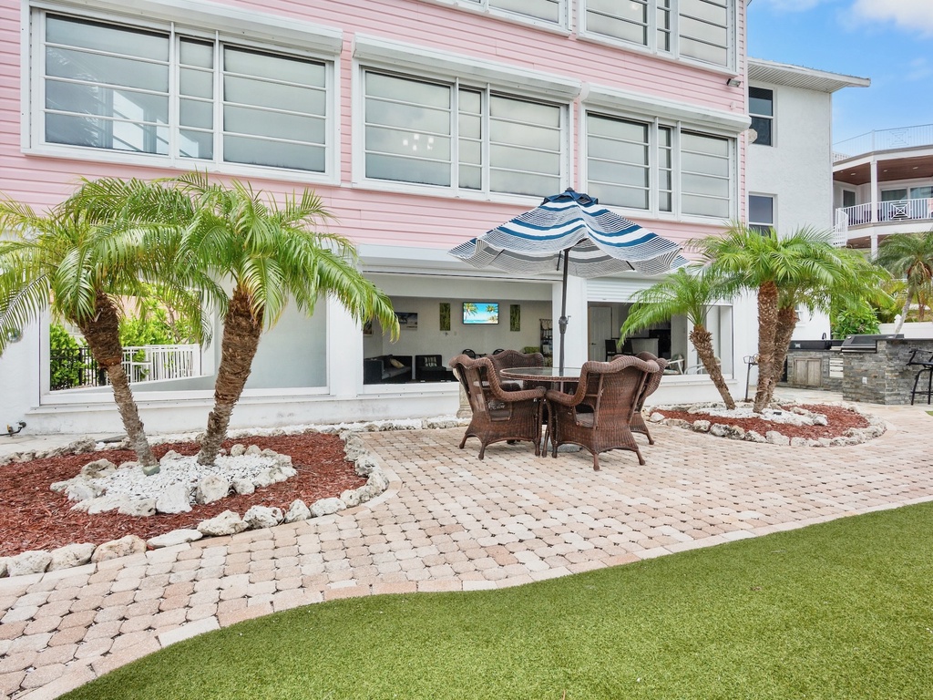 Waterfront Dining Area