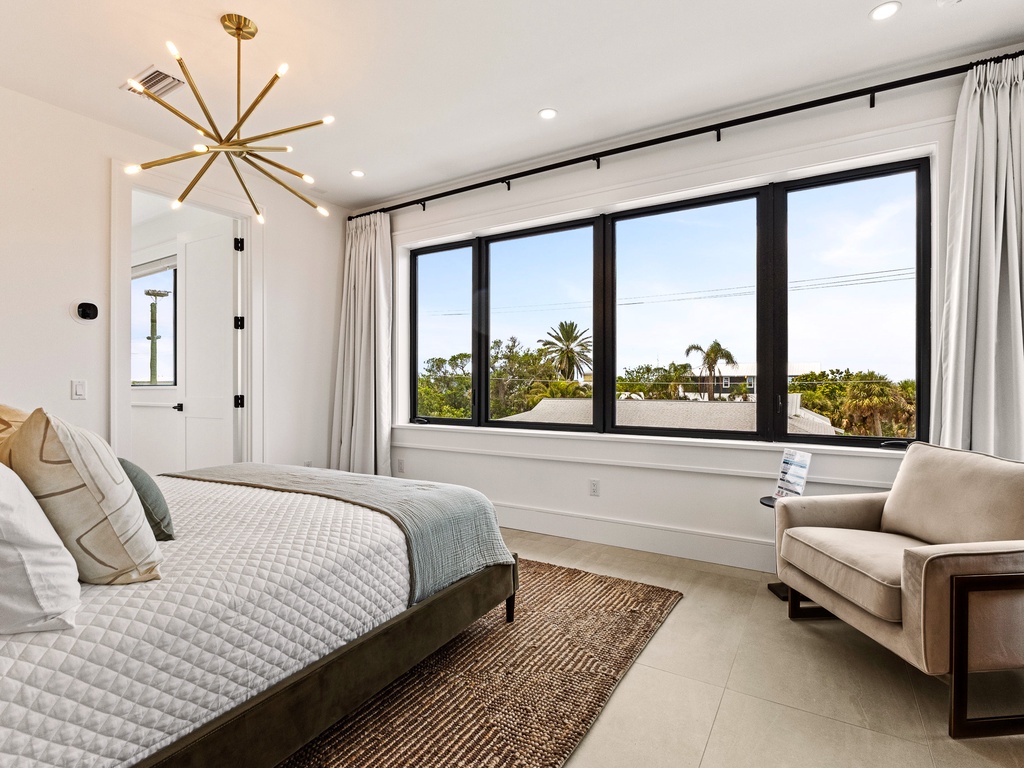 Primary Bedroom, King