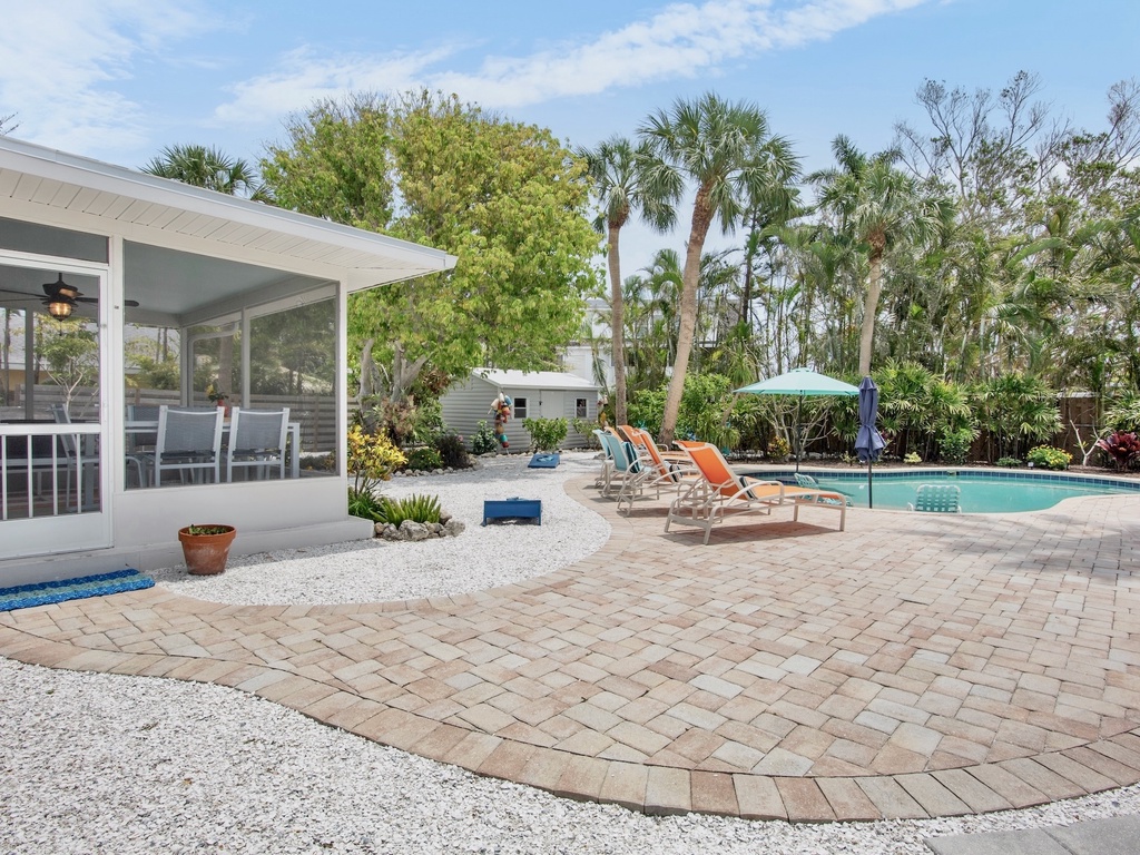 Casa Allegria by Anna Maria Island Accommodations