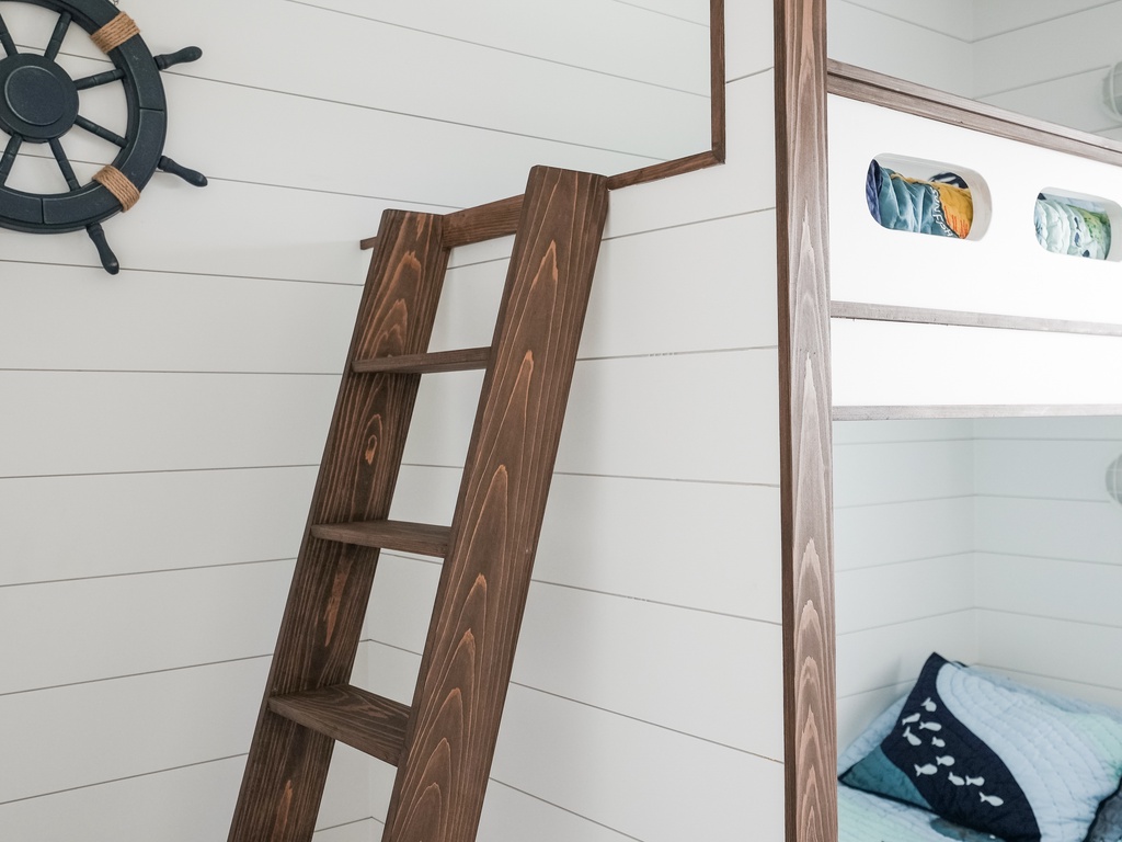 Sea Gal - AMI Locals