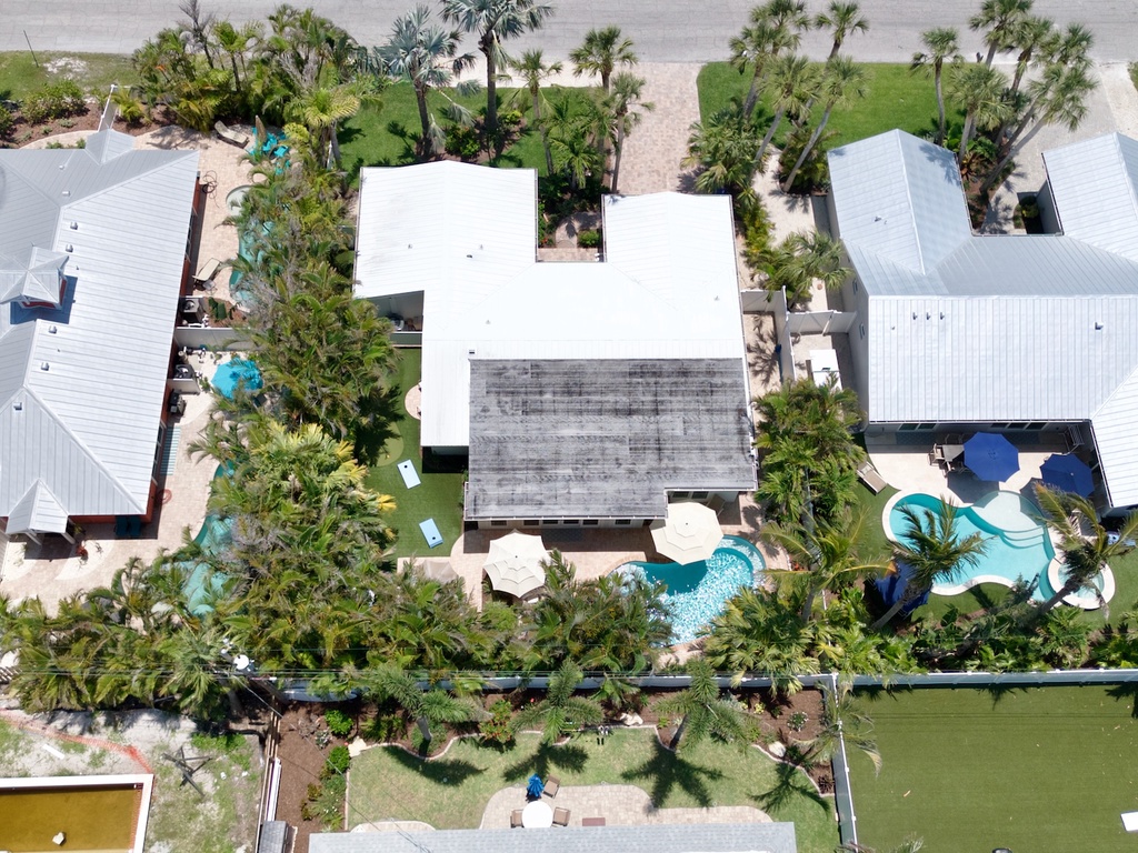 Simply Chic by Anna Maria Island Accommodations