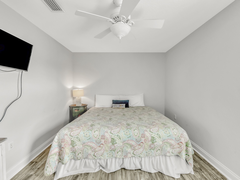 Second Bedroom - King