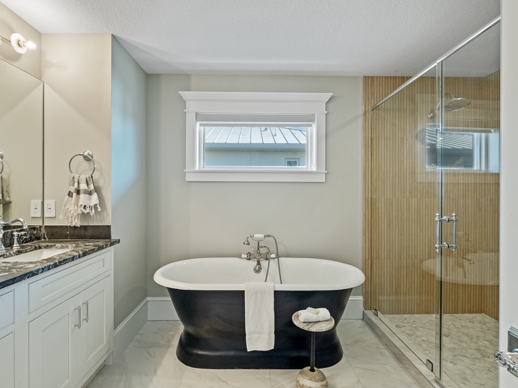 Second Bedroom, Ensuite