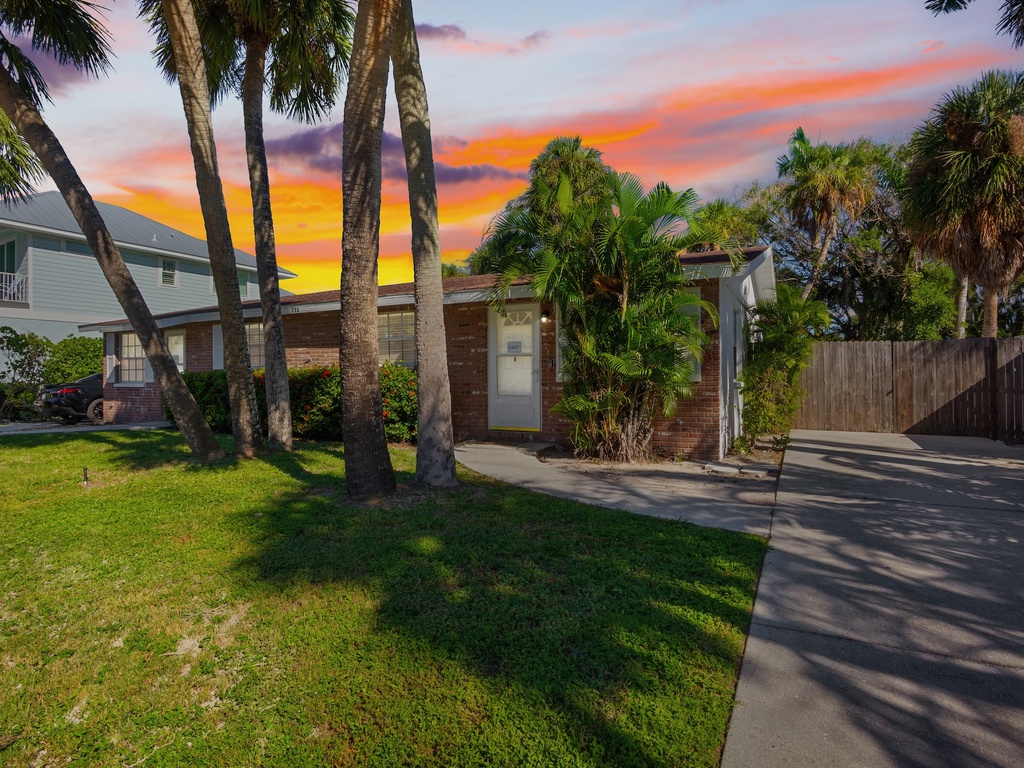 Gulf Haven East by AMI Locals