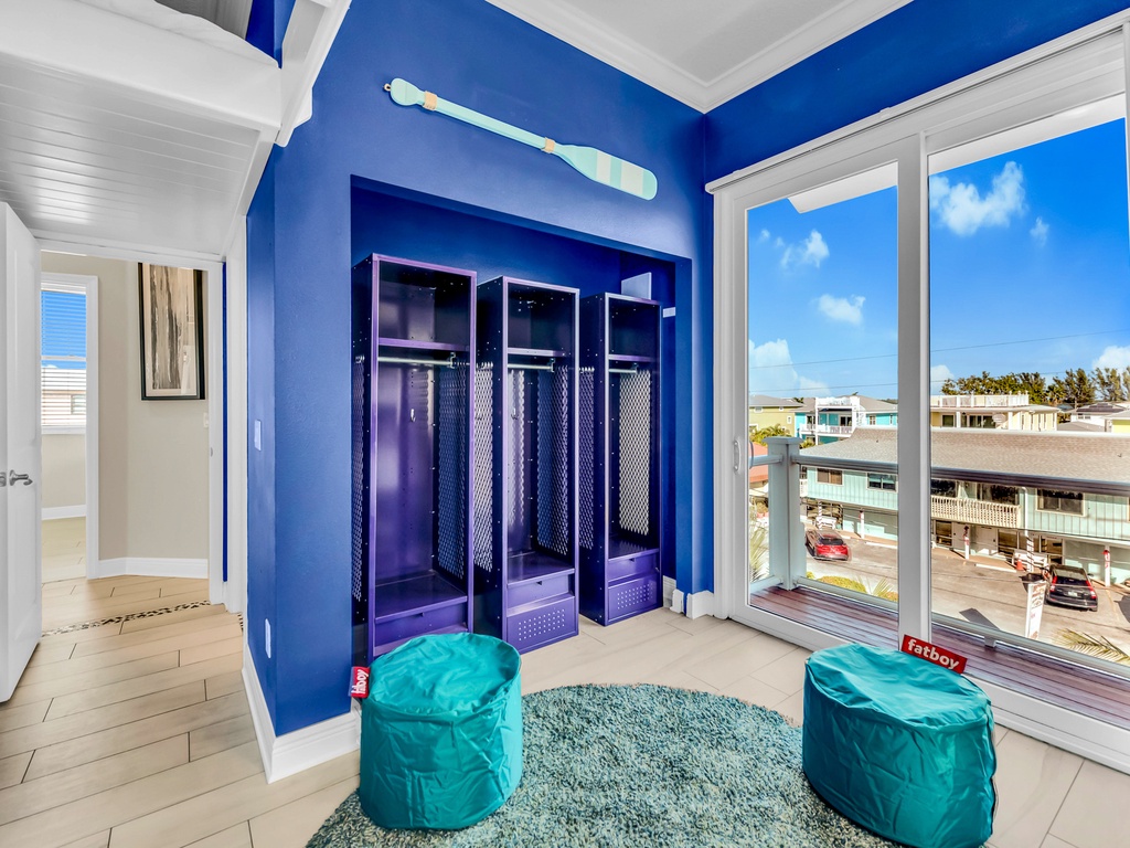 Additional Bedroom- Twin Bunks