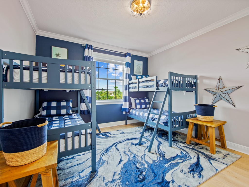 Fourth Bedroom, Two Twin/Twin Bunks