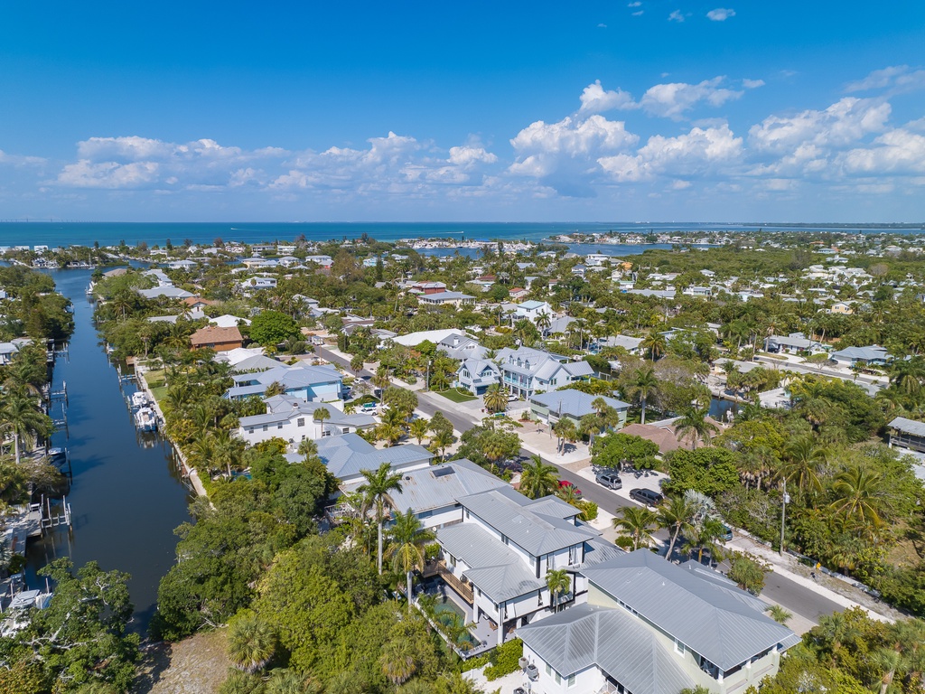 Quiet Area with Great Access