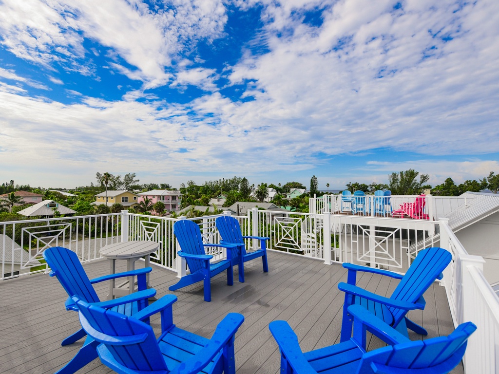 Rooftop Deck, Montego Bay - AMI Locals