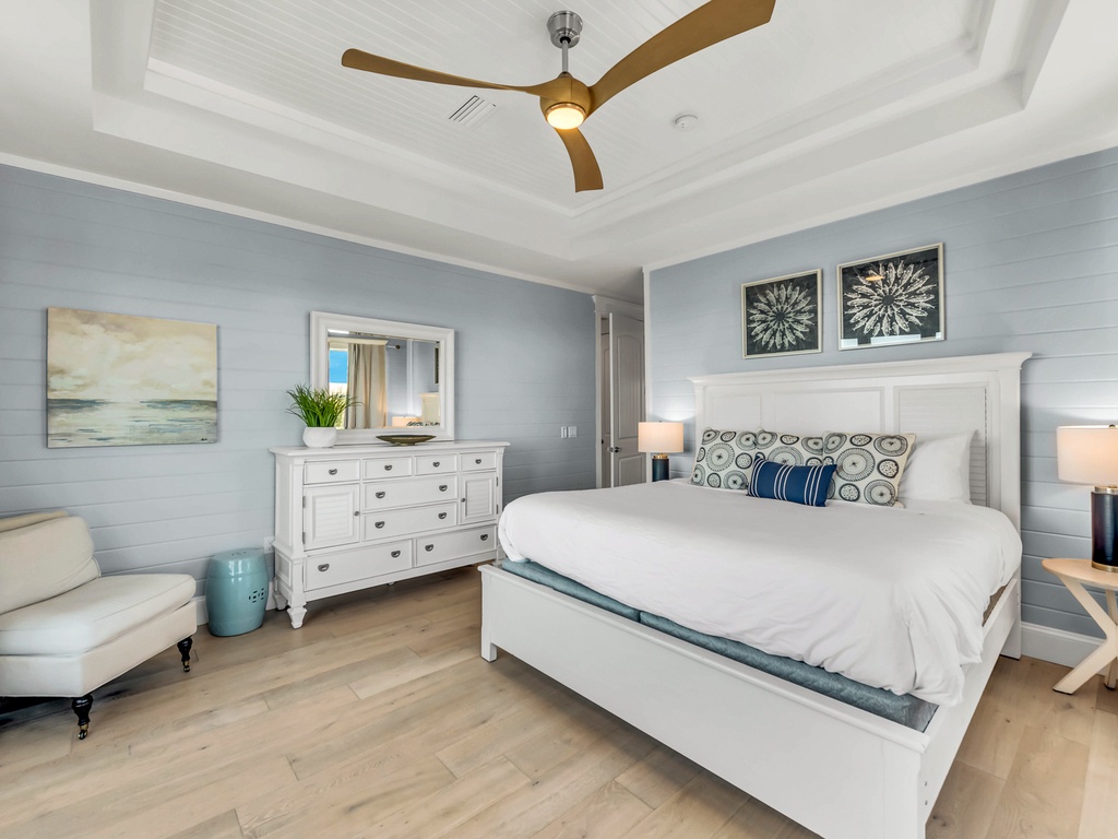 Primary Bedroom, King