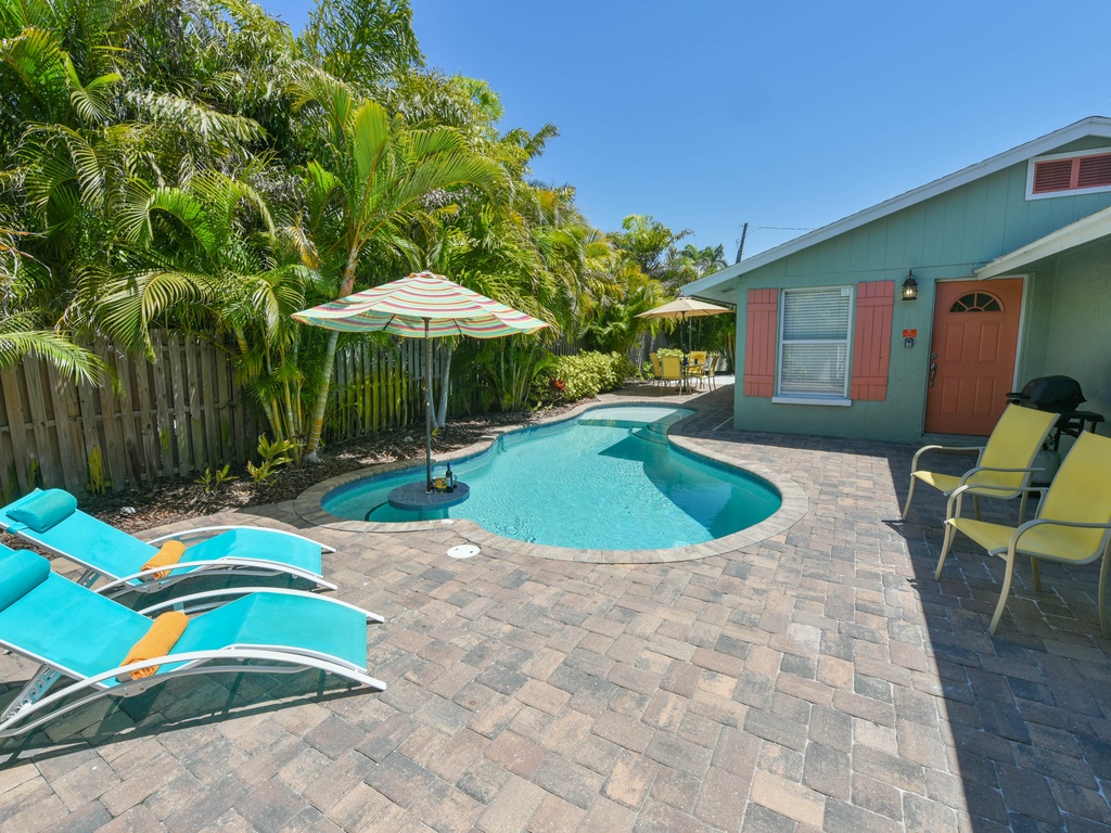 Lounge by the pool or Grill some Burgers for lunch!