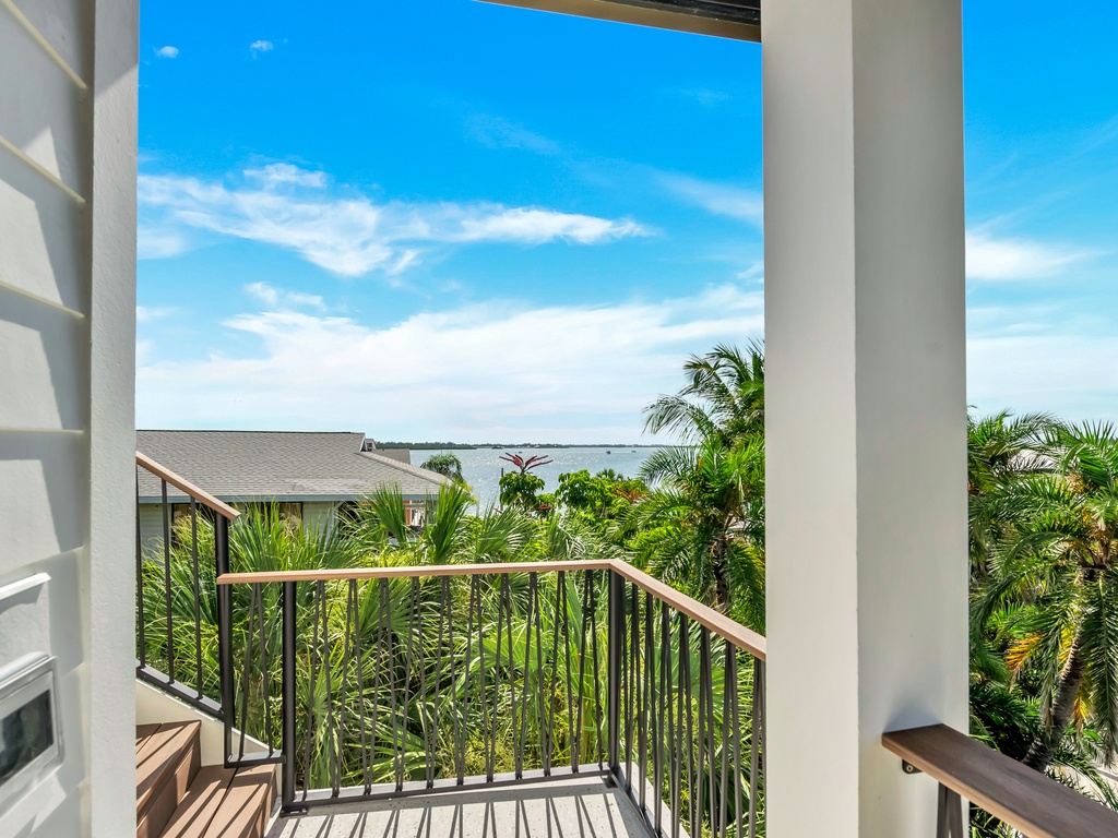 Balcony - Gulf Views