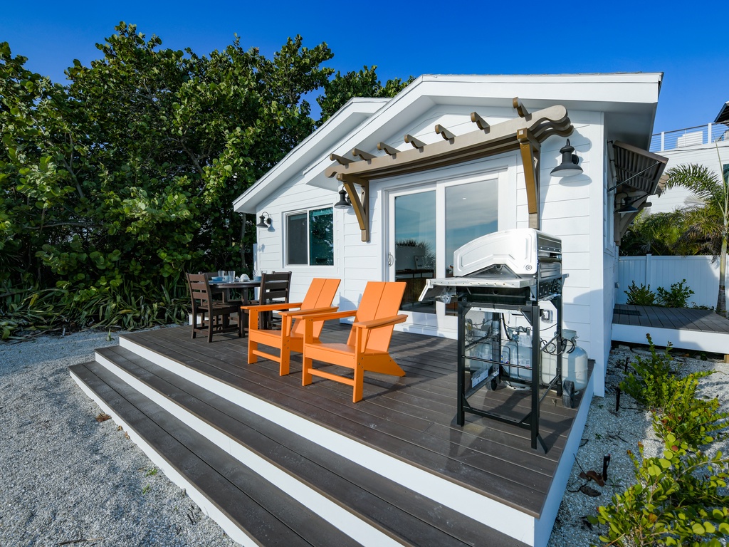 Low Tide - AMI Locals