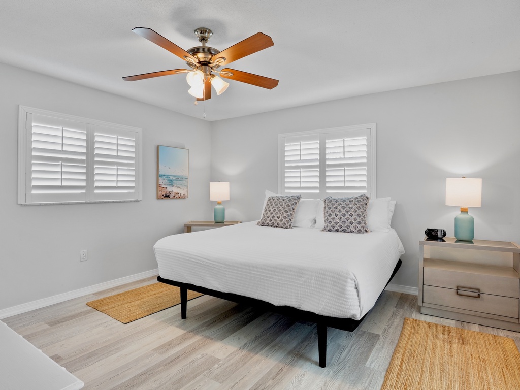 Primary Bedroom, King bed