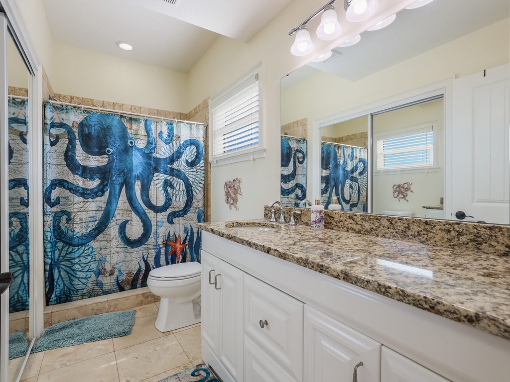 Second Bedroom, Ensuite