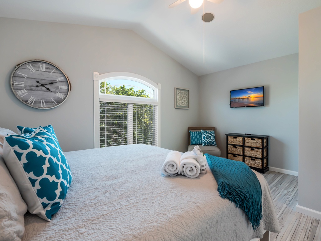 Private Suite - King