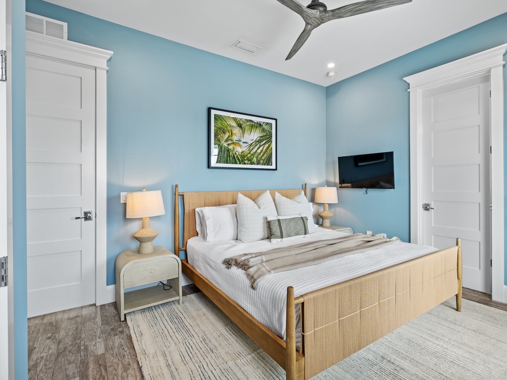 Fourth Bedroom, King