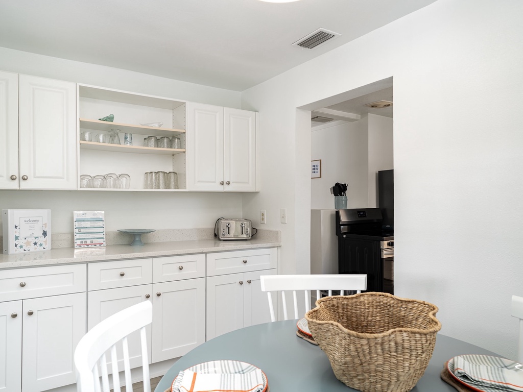Kitchen, Dining Area
