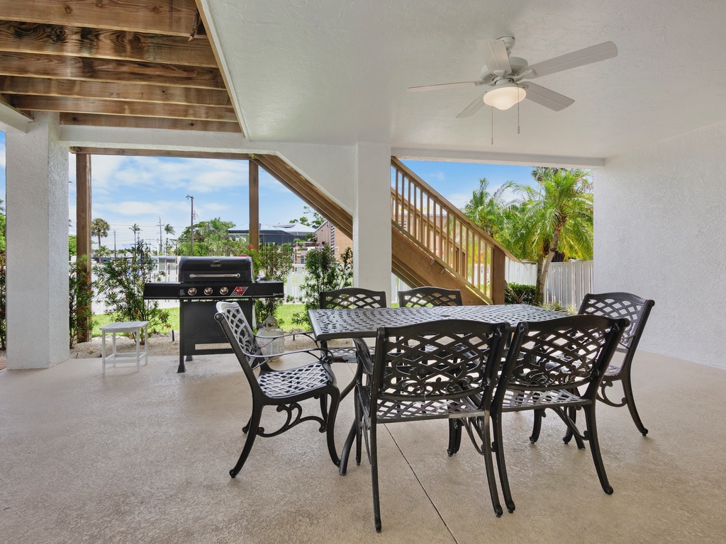 Outdoor Dining, Outdoor Grill