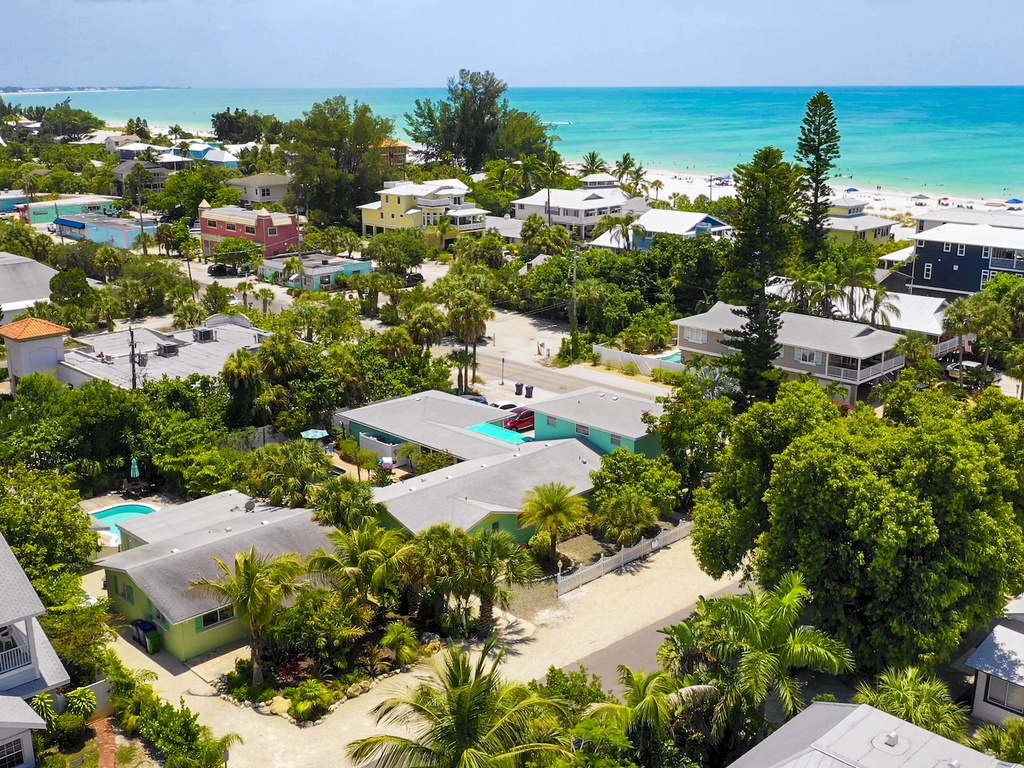 Beach Breeze by AMI Locals