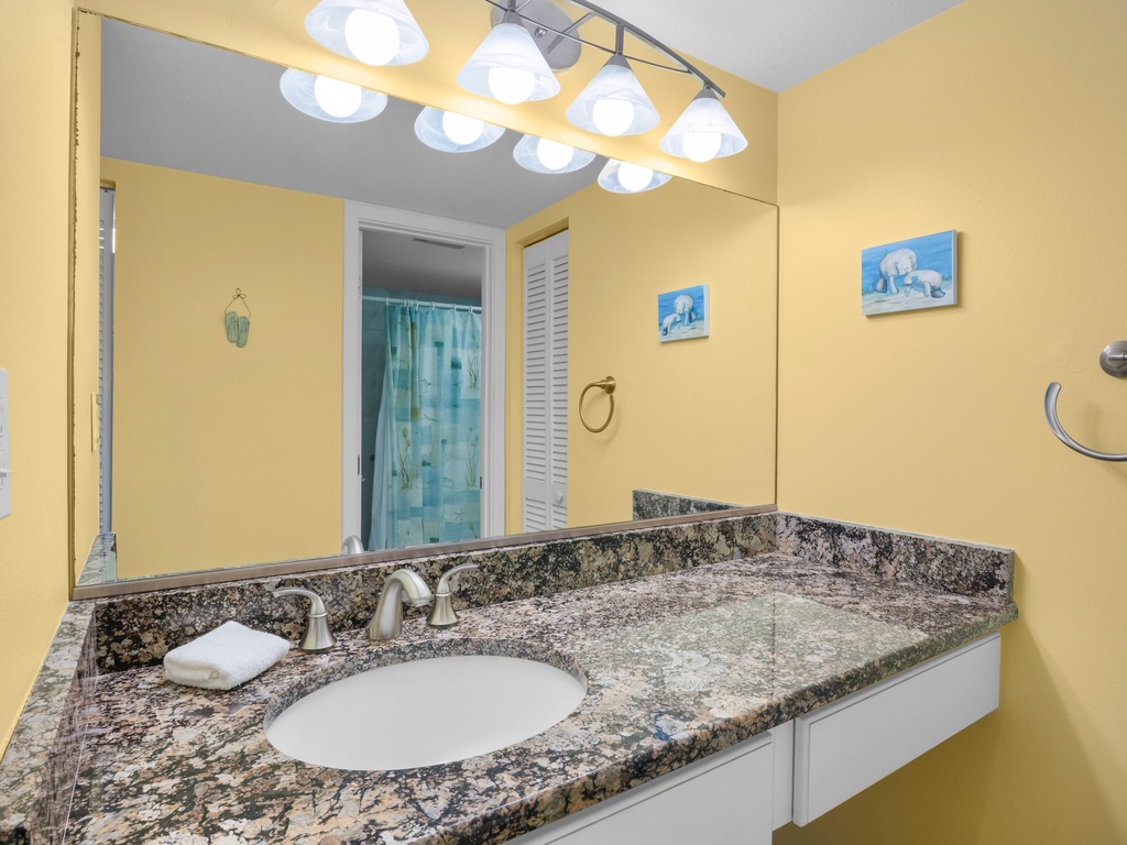 Primary Ensuite Bathroom