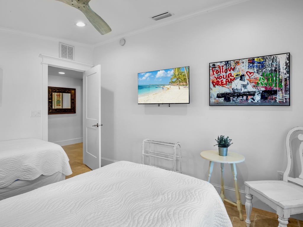 Fourth Bedroom - Two Twins