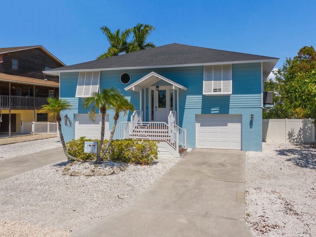 Acquaviva - Anna Maria Island Accommodations