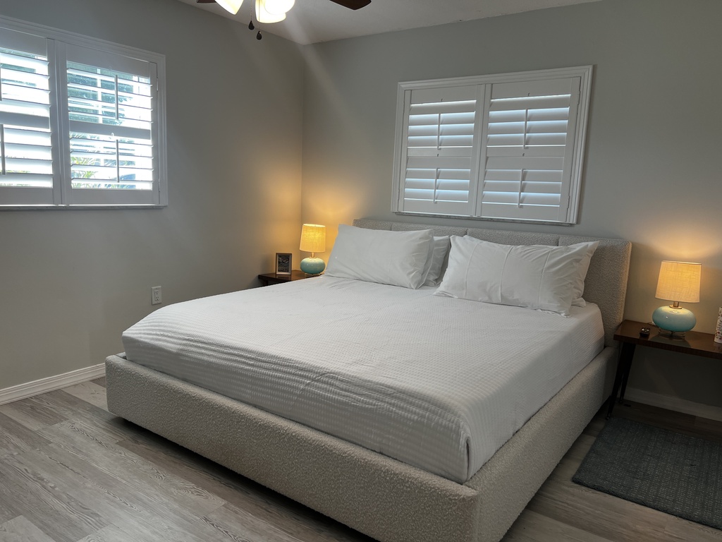 Mermaid Dreams-AMI Locals