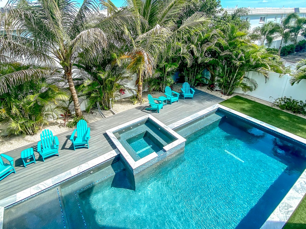 Private Pool and Spa