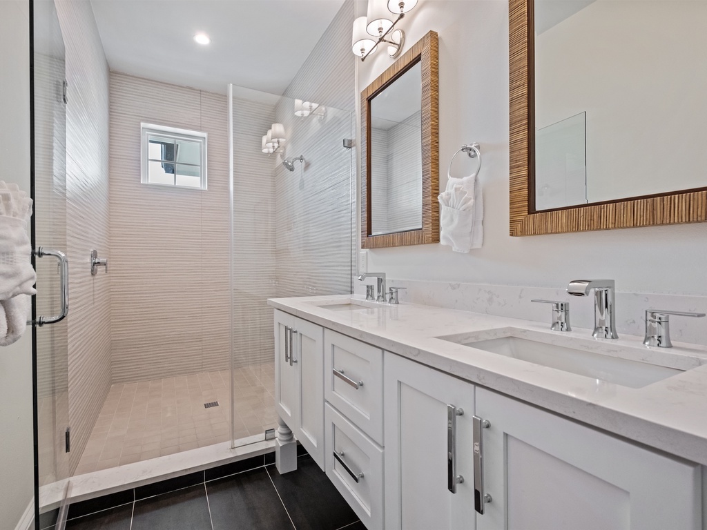 Fifth Bathroom - Ensuite