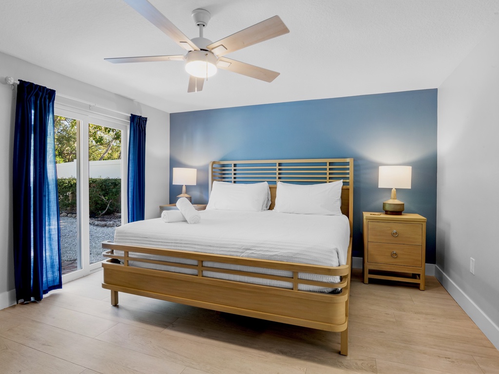 Primary Bedroom, King bed