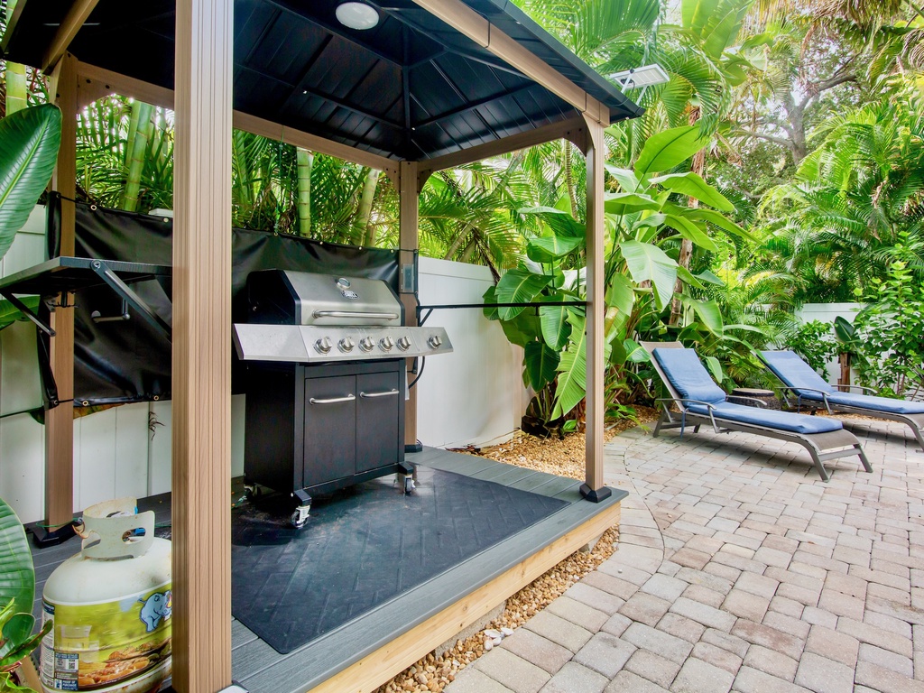Outdoor Grill