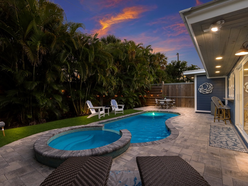 Private Pool and Spa