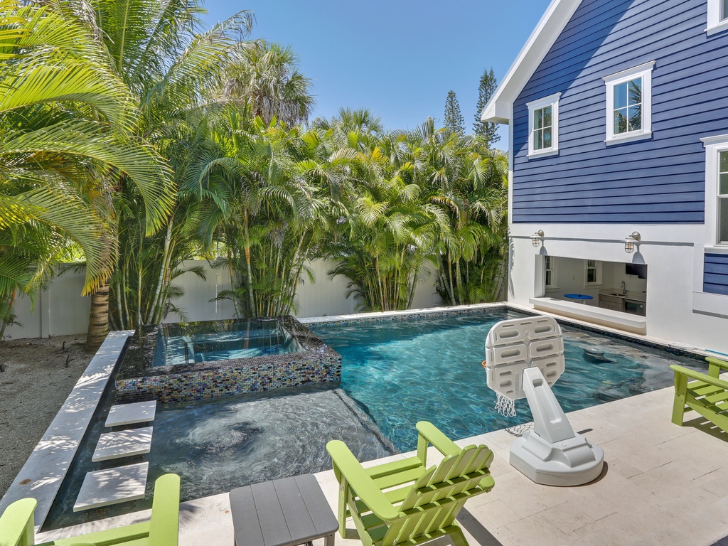 Private Pool and Outdoor Spa