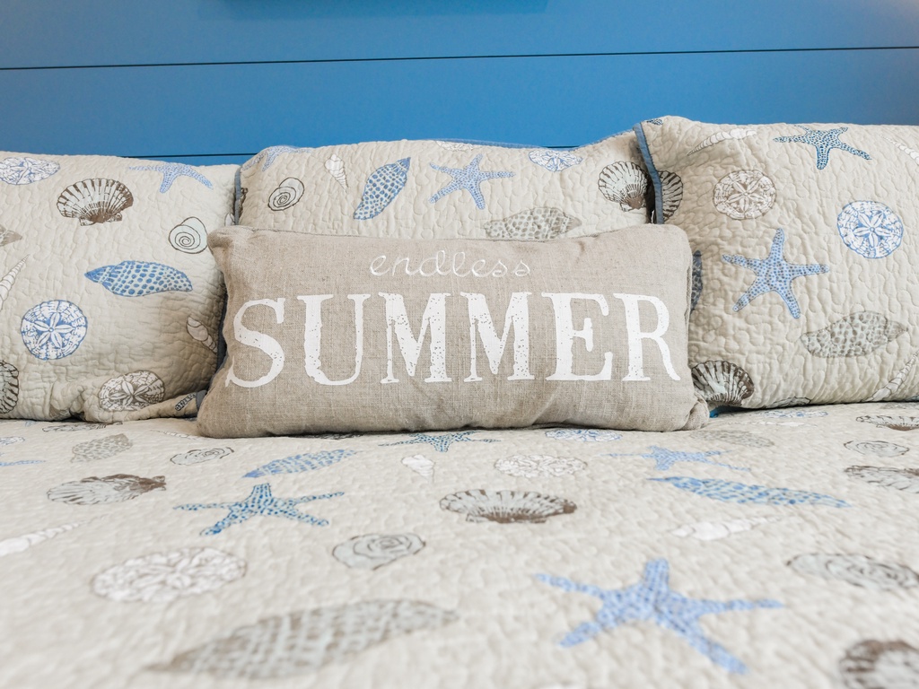 Second Bedroom, King