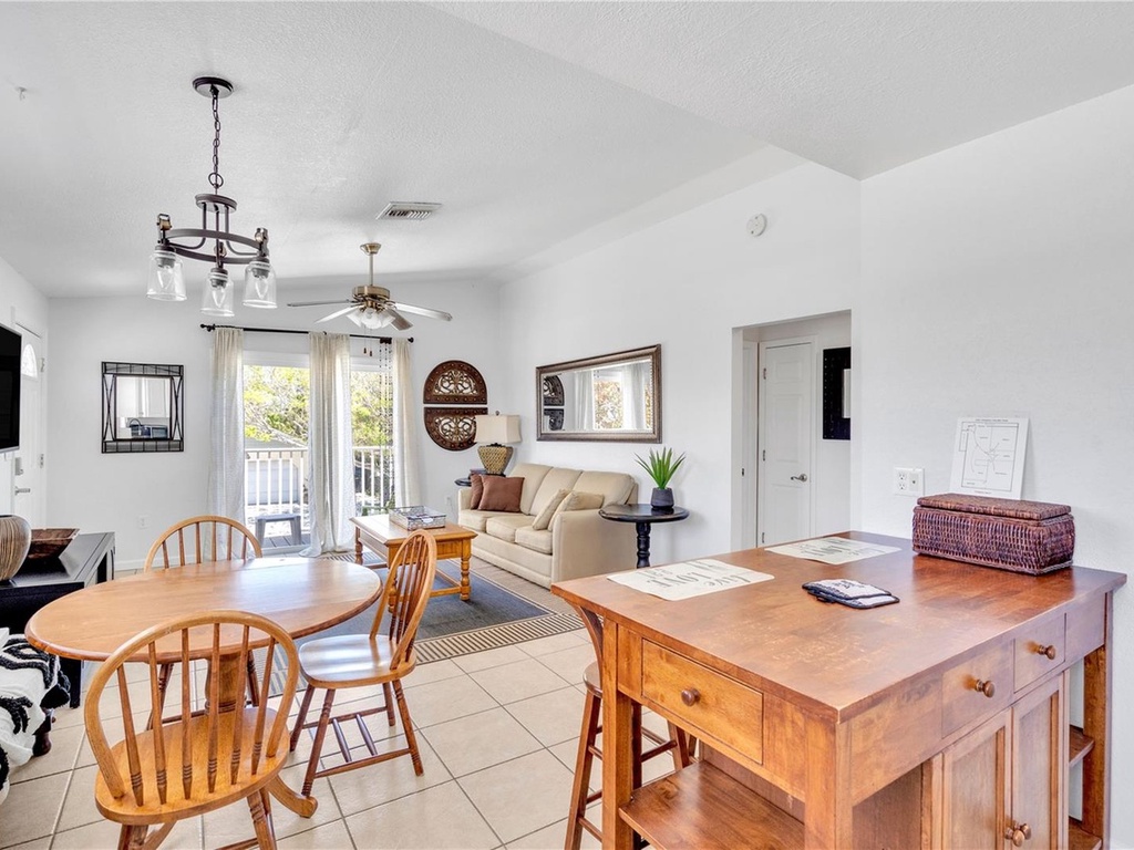 Open Floor Plan - Sunny Side Up