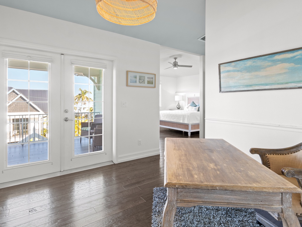 Primary Bedroom, Office