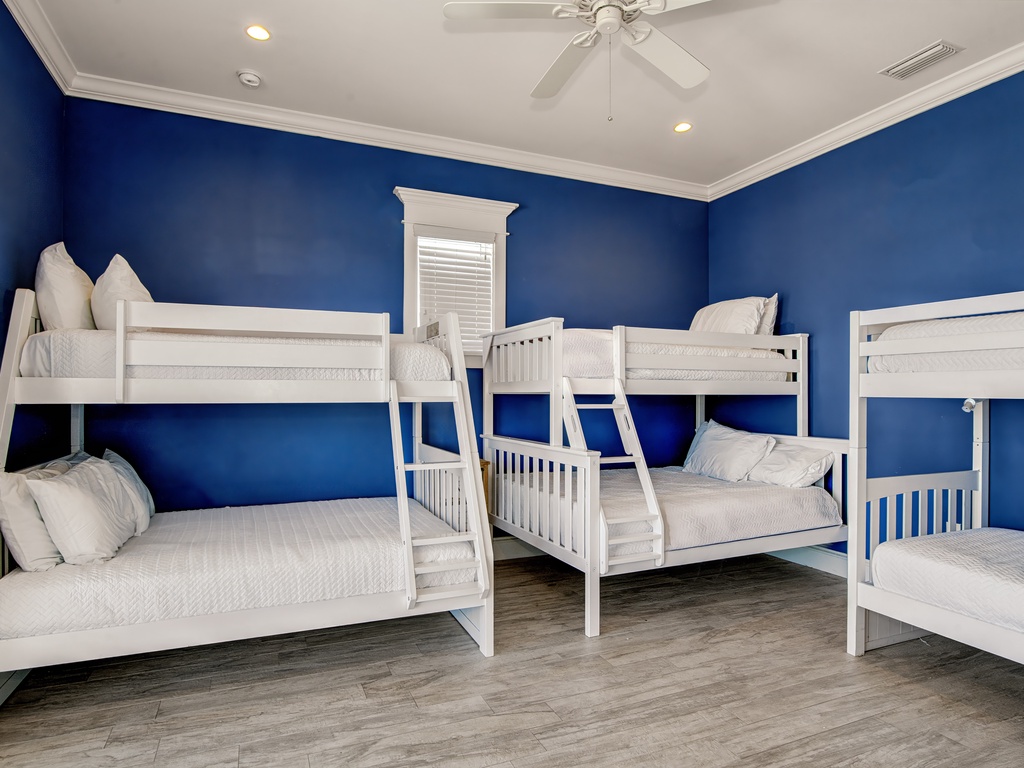 Fifth Bedroom, Three Twin/Twin Bunks