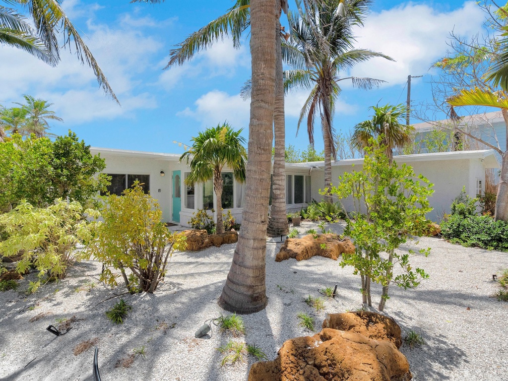 Exterior of Beachfront Bungalow
