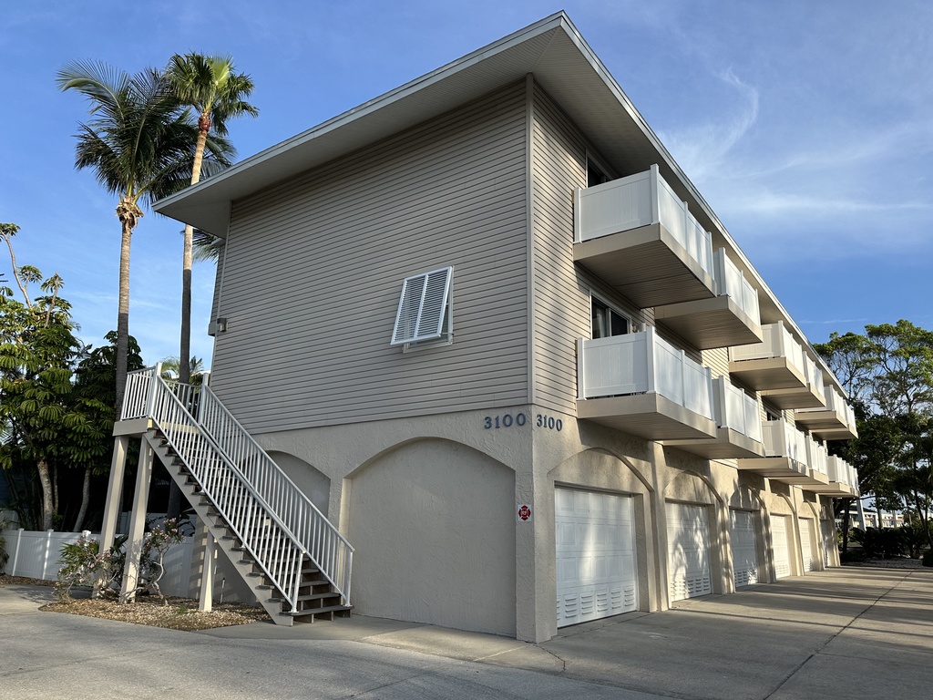Exterior of Tropical Terrace 3
