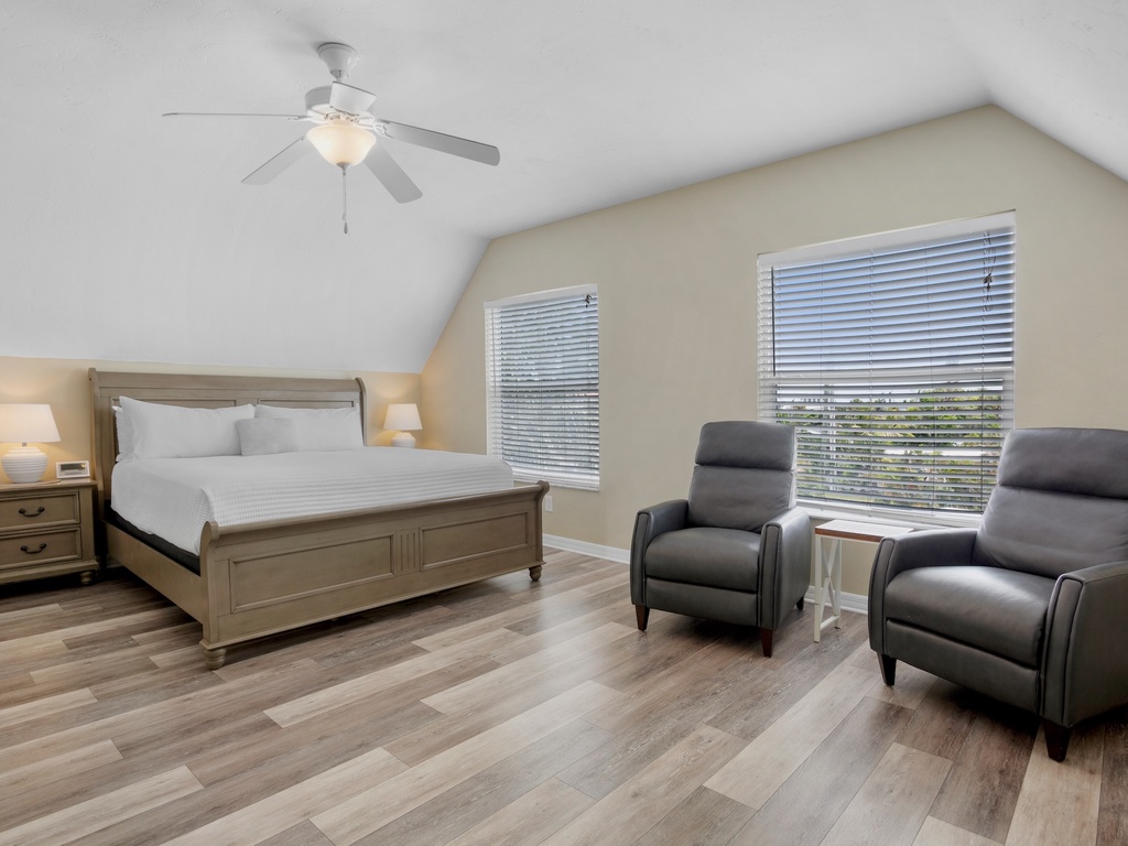 Primary Bedroom, King