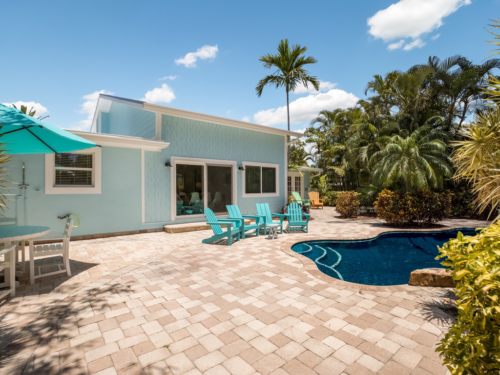 Private Pool and Patio