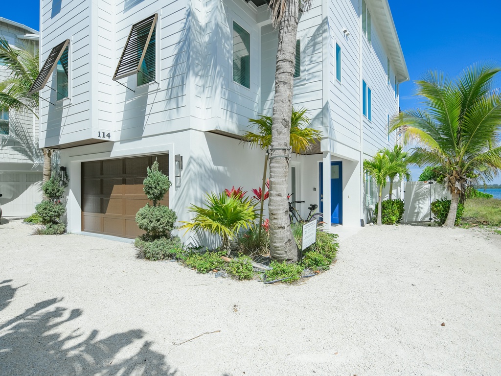 Beach To Bay by AMI Locals