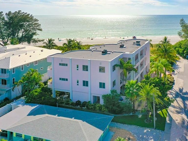 Island Paradise #4 - AMI Locals