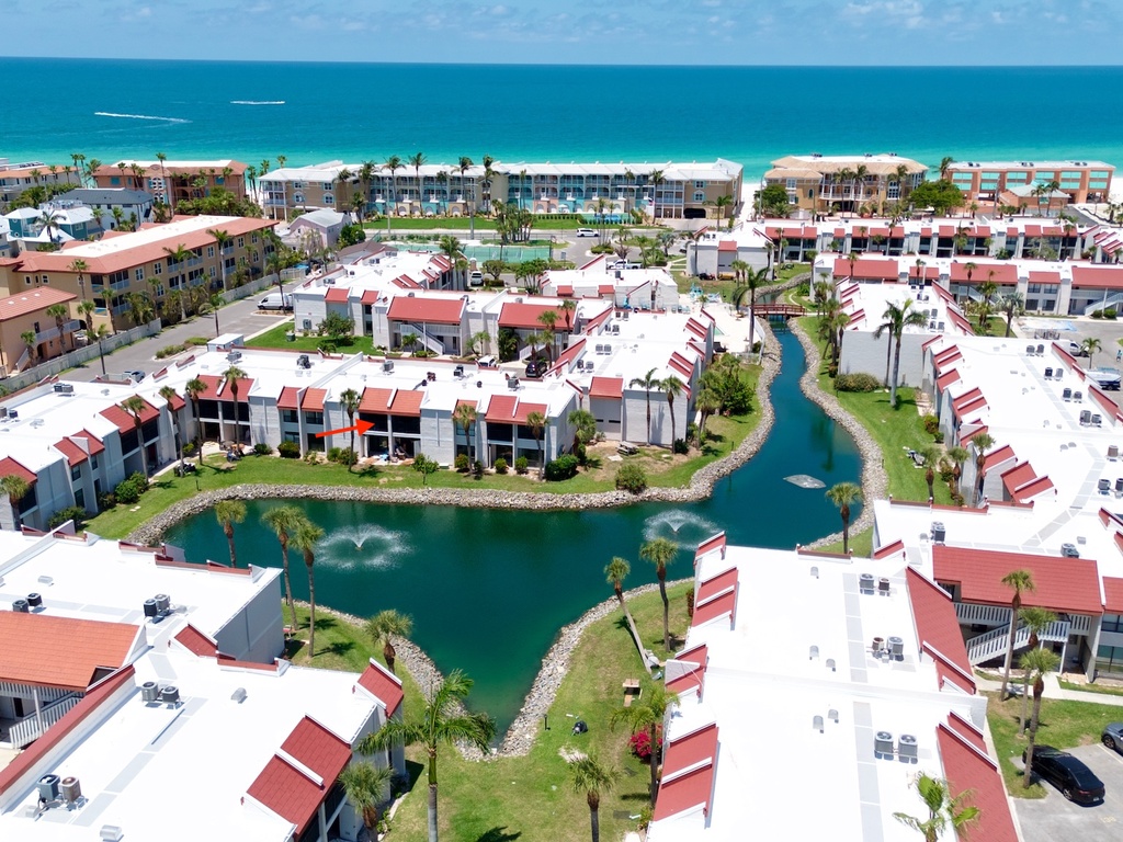 Runaway Bay Unit 273