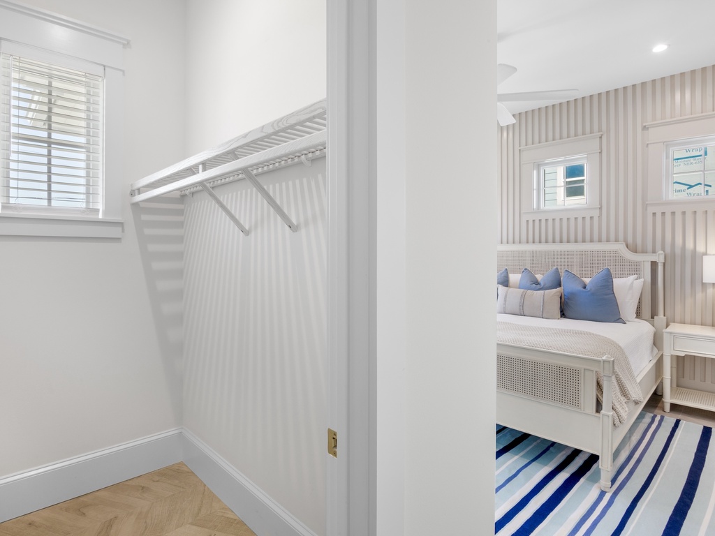 Primary Bedroom, Closet