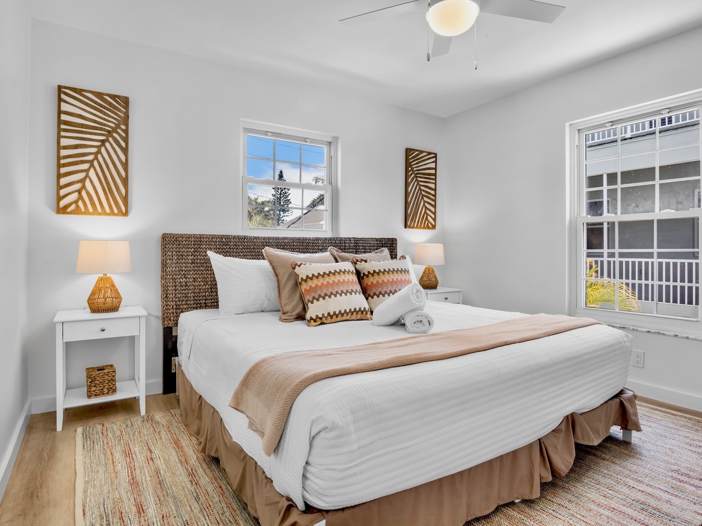 Second Bedroom, King bed