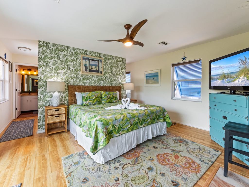 Primary Bedroom, King