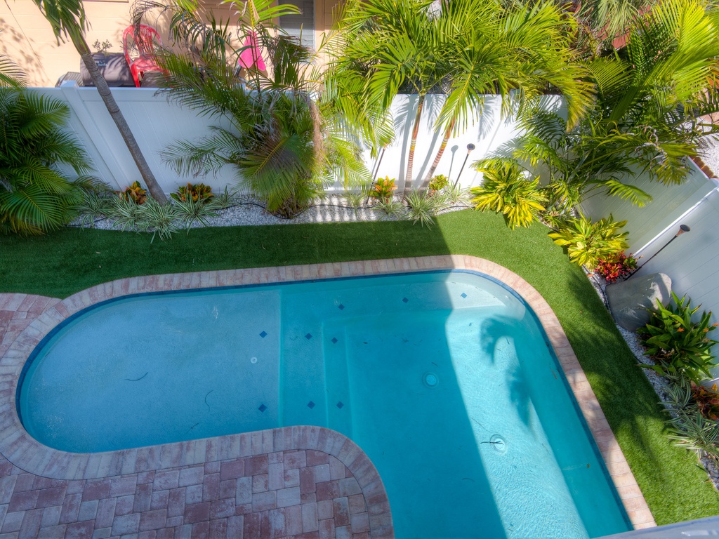 Private Pool
