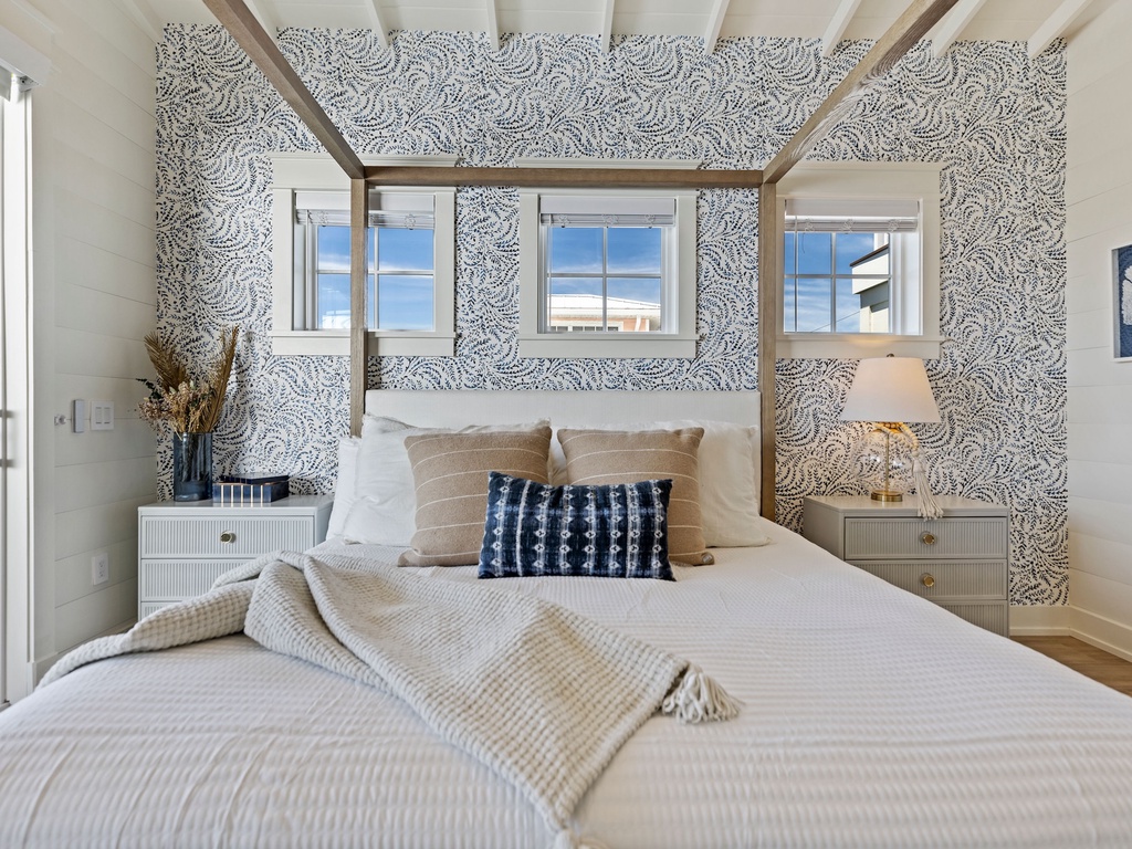 Primary Bedroom, King