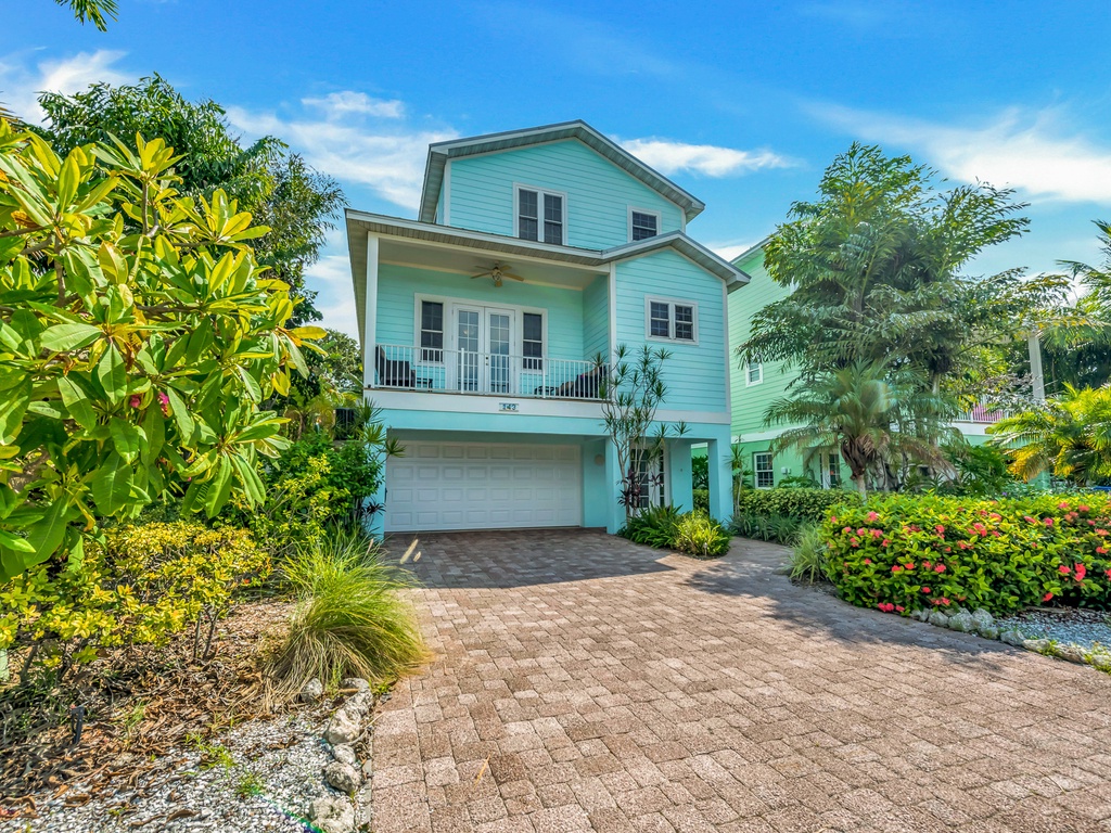 Sand Dollar by Anna Maria Vacations